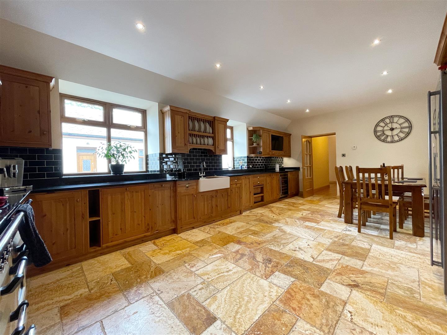 Laigh Blackmoss, Strathaven Residence Estate Agents